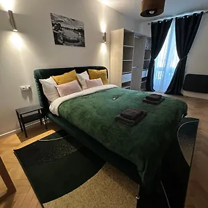 https://suite-temple-3-le-marais.fr-paris.fr